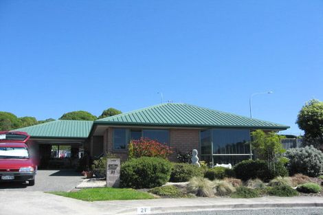 Photo of property in 21 Duffy Place, Stoke, Nelson, 7011