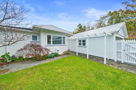 Photo of property in 14 Myrtle Street, Hutt Central, Lower Hutt, 5010