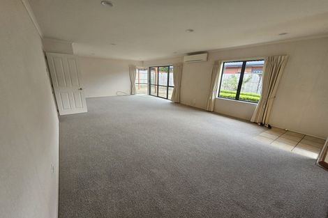 Photo of property in 2 Moffat Way, Bethlehem, Tauranga, 3110