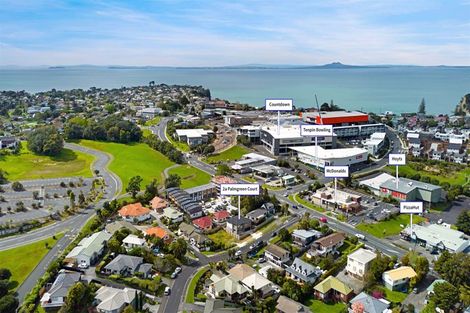 Photo of property in 2a Palmgreen Court, Stanmore Bay, Whangaparaoa, 0932