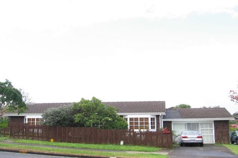 Photo of property in 1 William Bryan Drive, Half Moon Bay, Auckland, 2012
