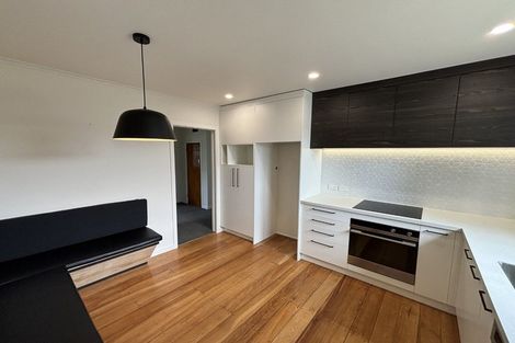 Photo of property in 20 Karaka Street, Merrilands, New Plymouth, 4312