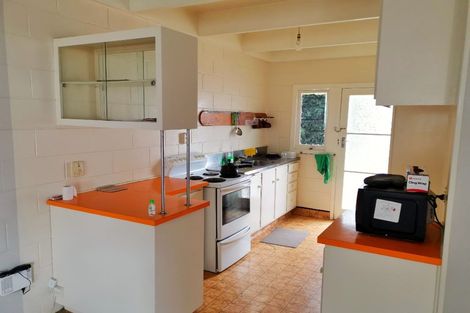 Photo of property in 1/22 Kelston Street, New Lynn, Auckland, 0600