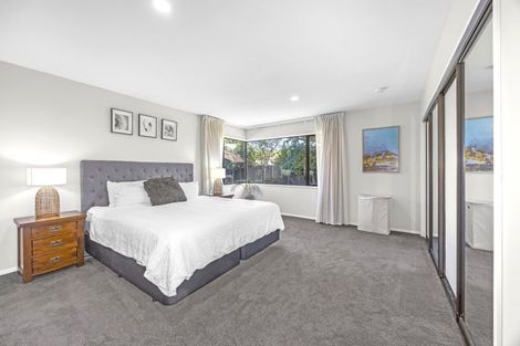 Photo of property in 11 Giles Place, Shirley, Christchurch, 8061