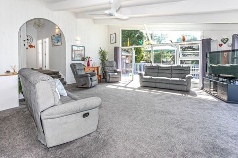 Photo of property in 1999 Wyuna Bay Road, Wyuna Bay, Coromandel, 3581