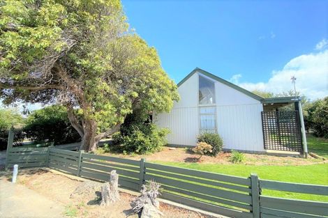 Photo of property in 21a Cadman Street, Dannevirke, 4930