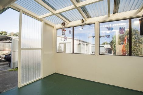 Photo of property in 115 De Lautour Road, Inner Kaiti, Gisborne, 4010