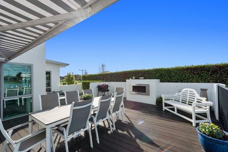 Photo of property in 1 Amberley Place, Flagstaff, Hamilton, 3210