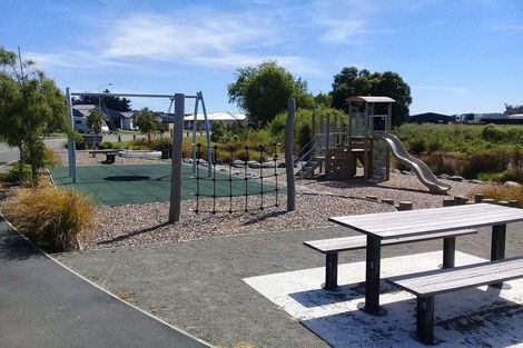 Photo of property in 9 Booth Way, Belfast, Christchurch, 8051