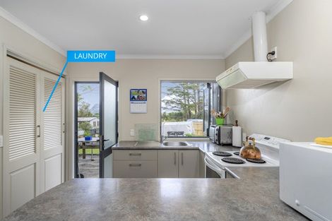 Photo of property in 5 Ocean Beach Road, Tairua, 3508