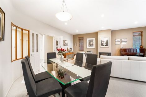 Photo of property in 2/56 Castor Bay Road, Castor Bay, Auckland, 0620