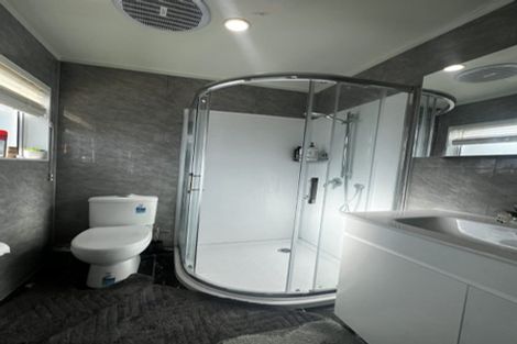 Photo of property in 1/10 Ambler Avenue, Glen Eden, Auckland, 0602