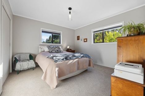 Photo of property in 239 Mapara Road, Acacia Bay, Taupo, 3385