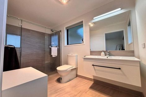 Photo of property in 23 Rowles Road, Pukekohe, 2120