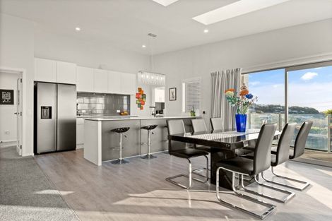 Photo of property in 46 Bath Street, Brighton, Dunedin, 9035