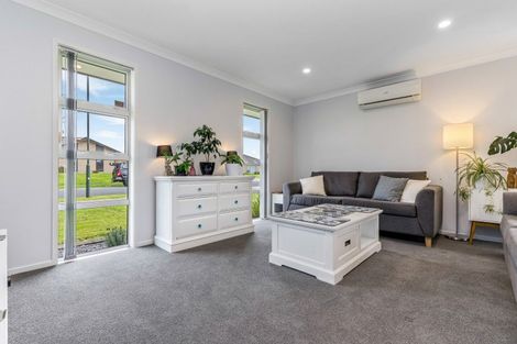Photo of property in 14 Fletcher Lane, Patumahoe, Pukekohe, 2679