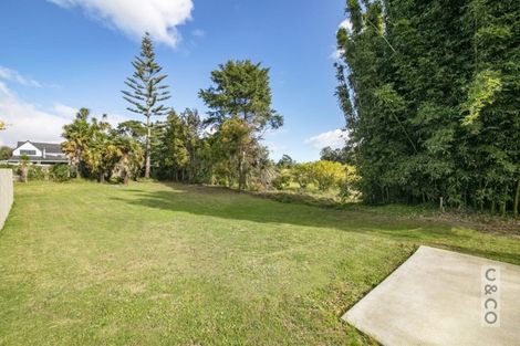 Photo of property in 407a Main Road, Huapai, Kumeu, 0810