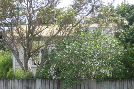 Photo of property in 8 Gazelle Avenue, Beach Haven, Auckland, 0626