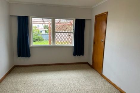 Photo of property in 11 Dittmer Street, Otaki, 5512