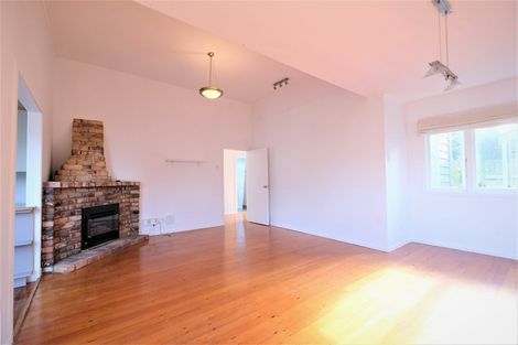 Photo of property in 2 Leslie Avenue, Sandringham, Auckland, 1025