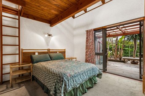 Photo of property in 1/25 Craig Road, Milford, Auckland, 0620