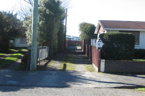 Photo of property in 32a Victoria Street, Carterton, 5713