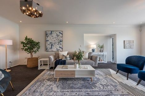 Photo of property in 116 Nevay Road, Karaka Bays, Wellington, 6022