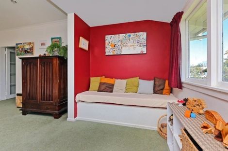 Photo of property in 215 Nikau Street, Saint Leonards, Hastings, 4120