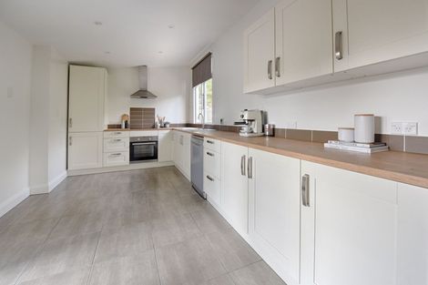 Photo of property in 10 Howard Street, Gore, 9710