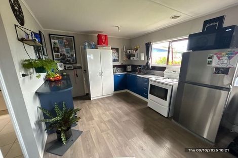 Photo of property in 59 River Road, Masterton, 5810