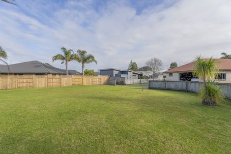 Photo of property in 23 Cobham Lane, Whitianga, 3510