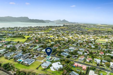 Photo of property in 19 Manaia View Road, One Tree Point, 0118