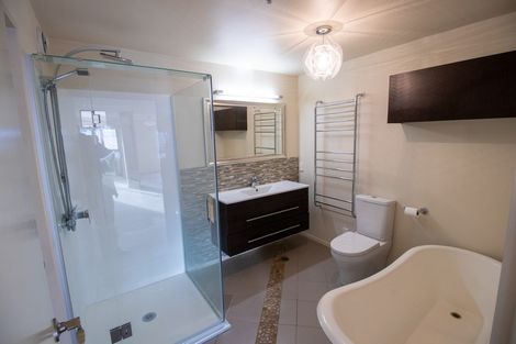 Photo of property in Elizabeth Street Chapel, 5/6 Elizabeth Street, Mount Victoria, Wellington, 6011