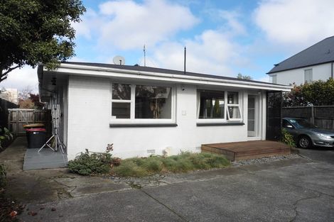 Photo of property in 4/111 Aikmans Road, Merivale, Christchurch, 8014