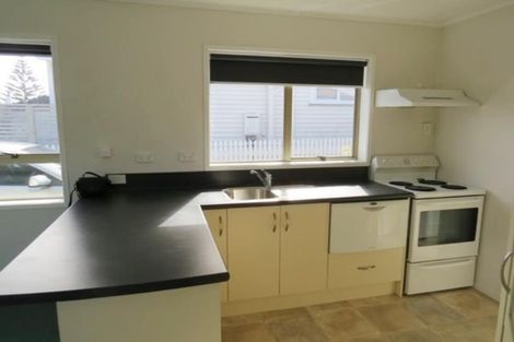 Photo of property in 1 Maranui Street, Welbourn, New Plymouth, 4310