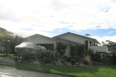 Photo of property in 21 Merehai Place, Snells Beach, 0920