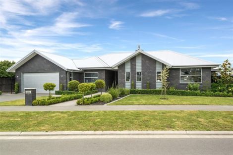 Photo of property in 3 New Creek Mews, Rolleston, 7614