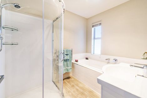 Photo of property in 11 Rossall Crescent, Rolleston, 7615