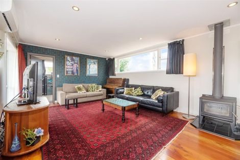 Photo of property in 150 Glengarry Road, Glen Eden, Auckland, 0602