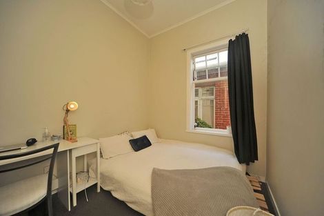 Photo of property in 66 Hawker Street, Mount Victoria, Wellington, 6011