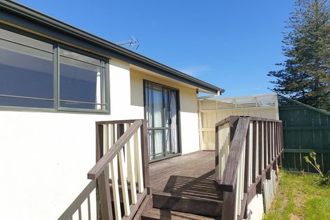 Photo of property in 31f Springs Road, Parakai, 0830