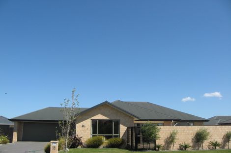 Photo of property in 55 Coolspring Way, Redwood, Christchurch, 8051