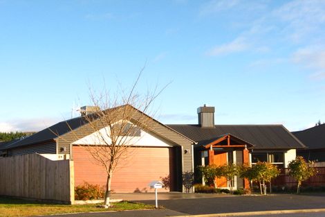 Photo of property in 25 Poolburn Court, Lake Hayes, Queenstown, 9304