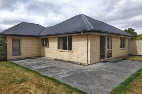 Photo of property in 28 Devine Drive, Rolleston, Christchurch, 7678