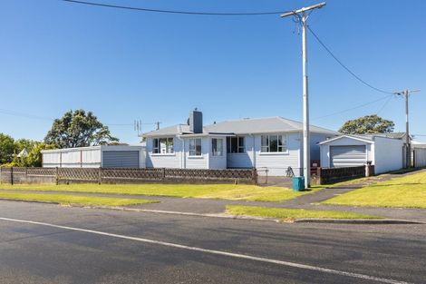 Photo of property in 14 Mcnaughton Street, Waitara, 4320