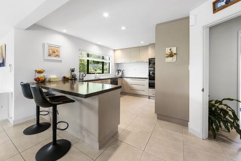 Photo of property in 11 Harlech Mews, Avonhead, Christchurch, 8042