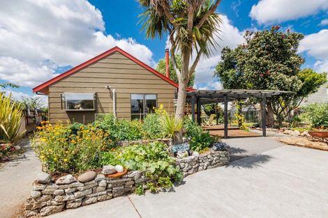 Photo of property in 32a Haydon Street, Roslyn, Palmerston North, 4414