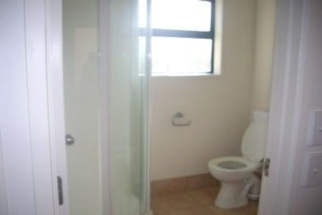 Photo of property in 16 Glenreagh Place, Torbay, Auckland, 0630