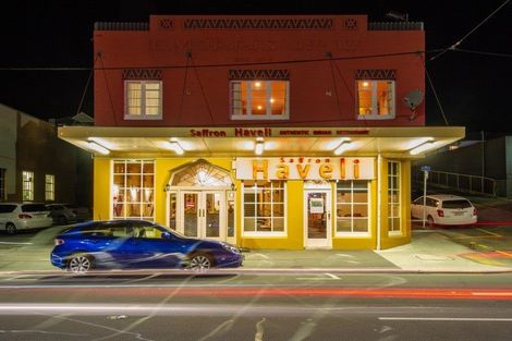 Photo of property in 1 Edge Hill, Mount Victoria, Wellington, 6011