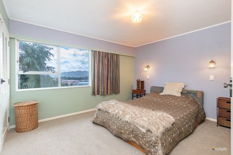 Photo of property in 31 Fraser Street, Wainuiomata, Lower Hutt, 5014